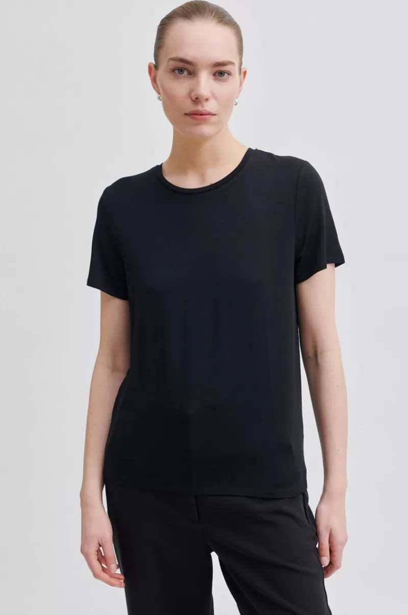 Second Female Tops And T-Shirts | Ello New Ss Tee Black