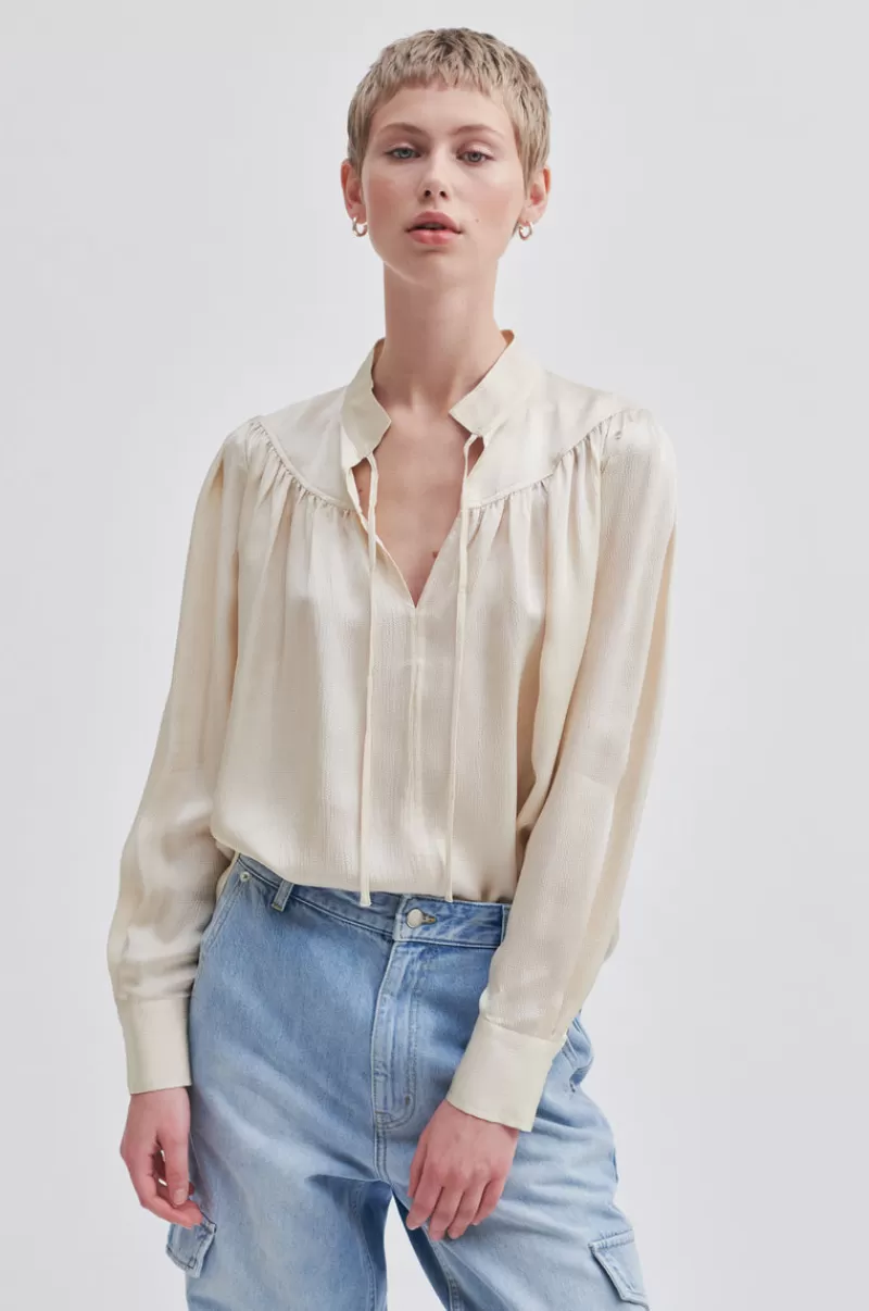 Second Female New Arrivals | Vee Blouse